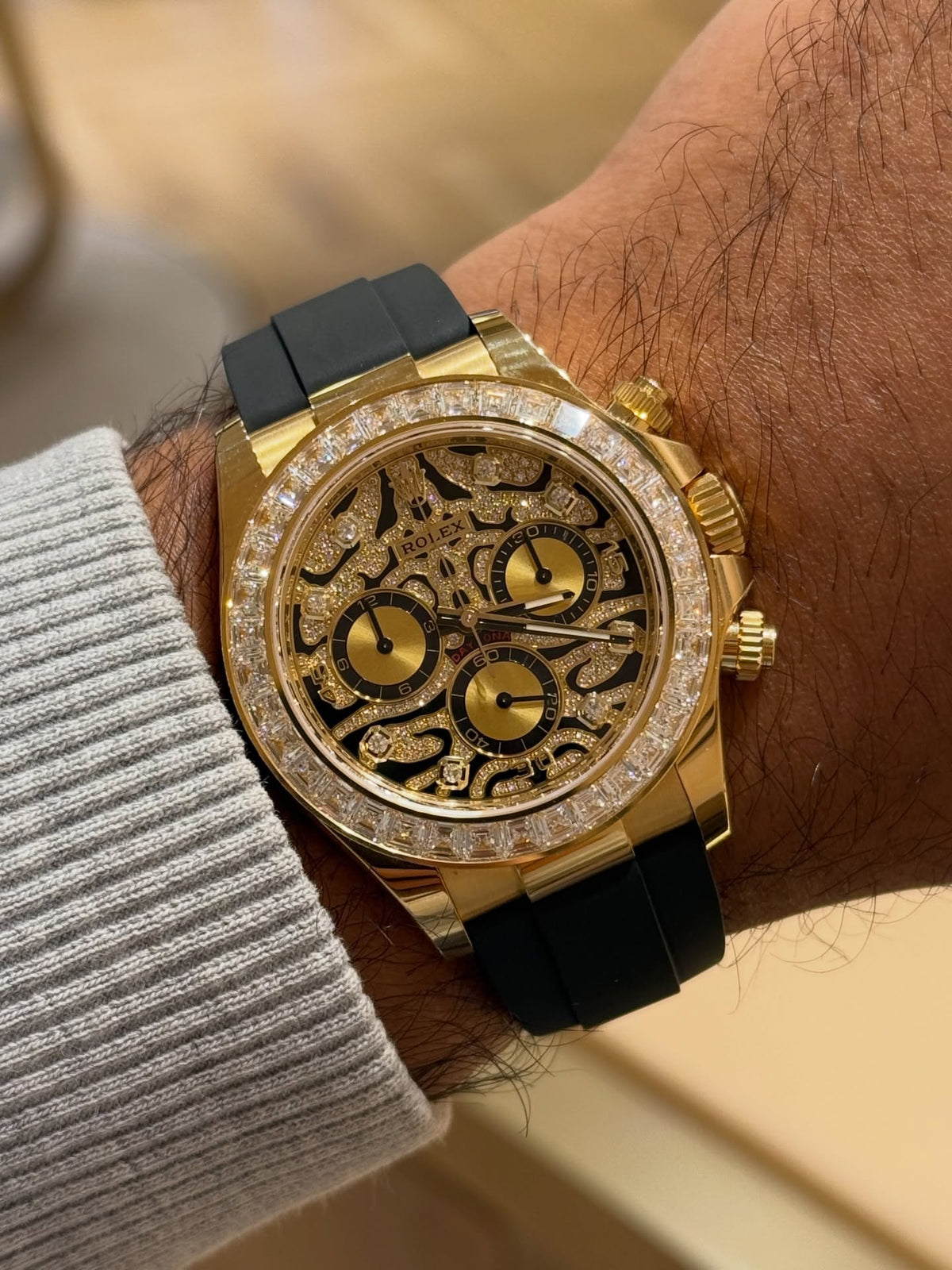 Ro*ex Eye Of The Tiger Silicon Belt Edition Premium Quality Luxury Watch watchhaven.in